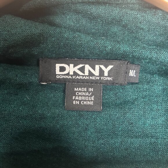 EUC DKNY Women's Dark Green High Low Cardigan Size M/L (minor flaw) - Picture 7 of 11